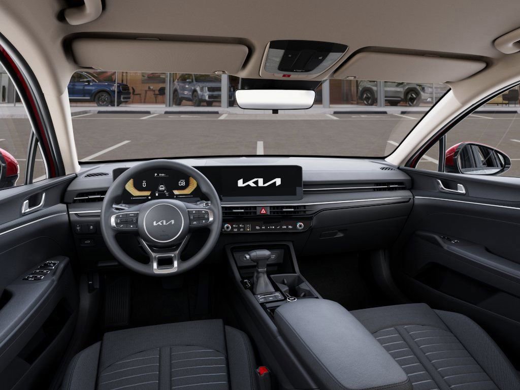 New 2025 Kia K5 LXS image 14