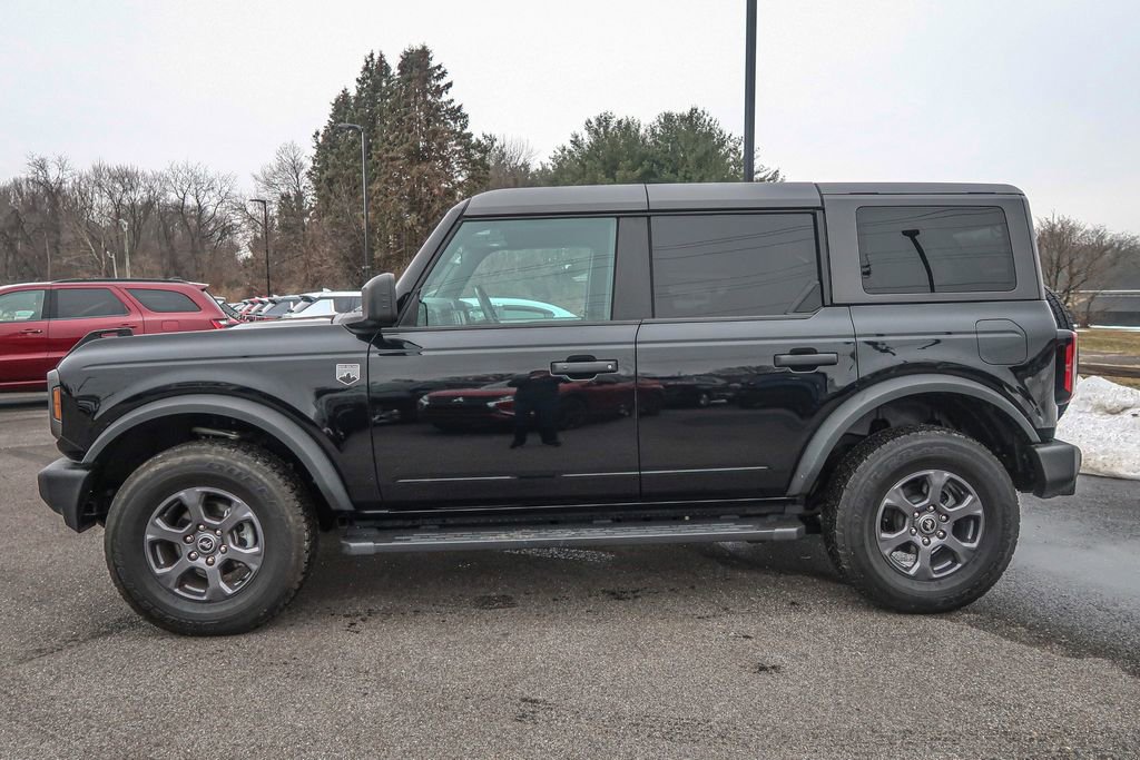 Used 2023 Ford Bronco Big Bend image 3