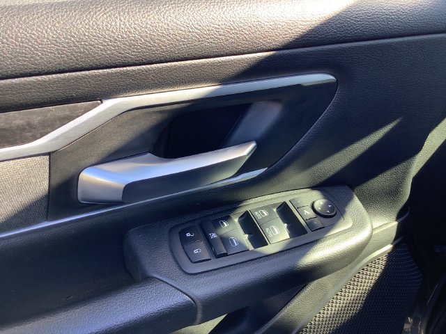 Used 2023 RAM 1500 Big Horn AWD/4WD image 10