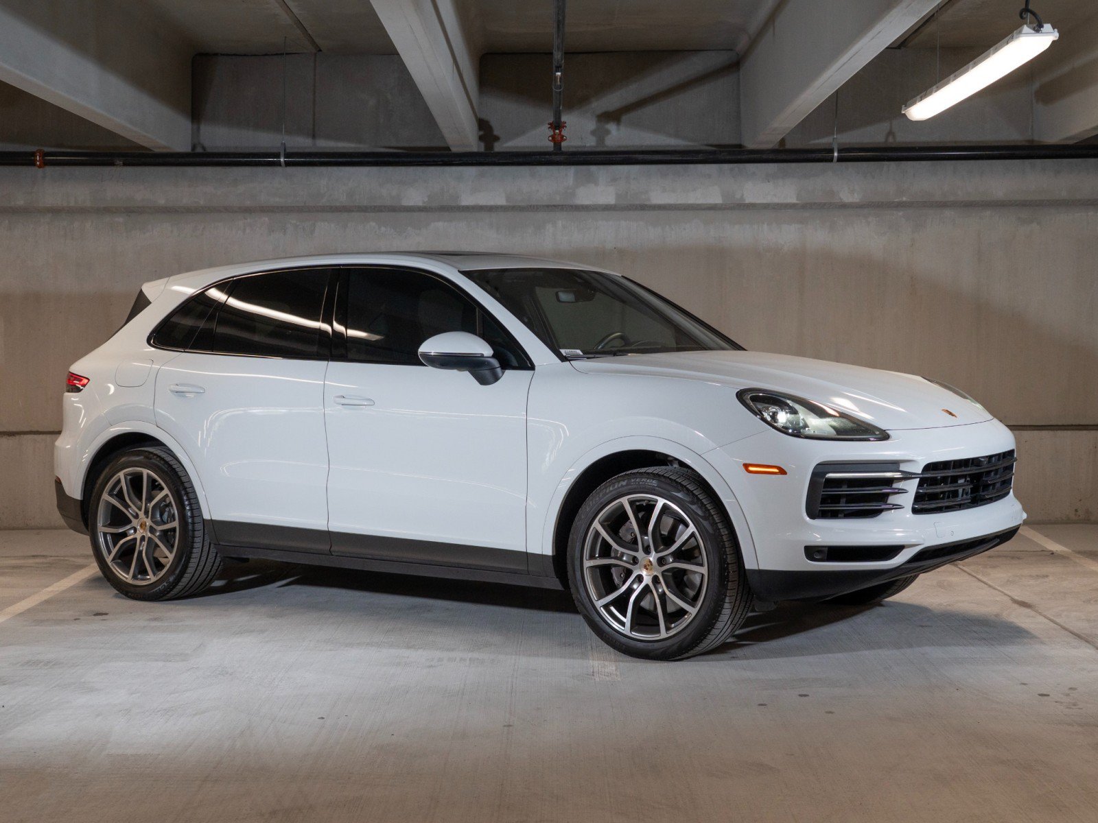 Certified 2023 Porsche Cayenne AWD/4WD image 8