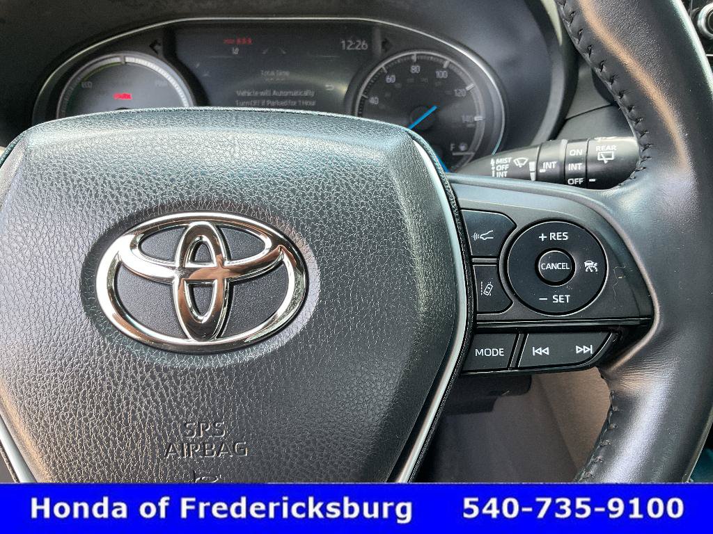 Used 2022 Toyota Venza XLE AWD/4WD image 32