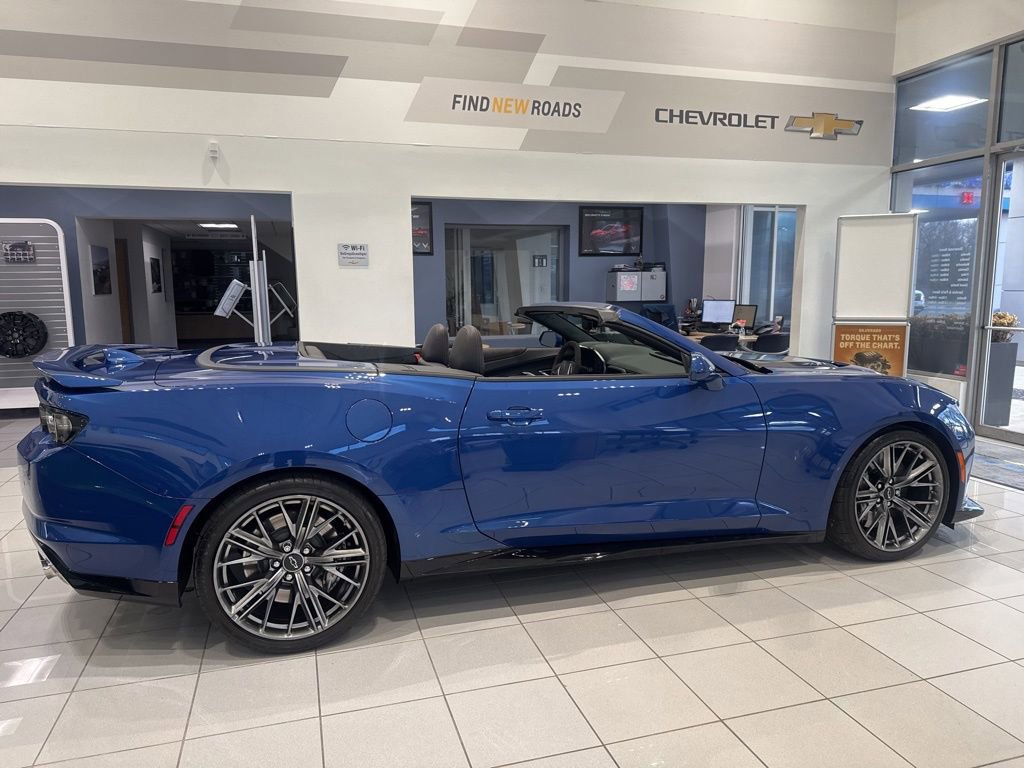 Used 2023 Chevrolet Camaro ZL1 image 7