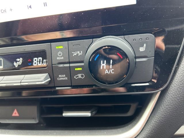 Used 2024 Toyota Grand Highlander XLE image 18