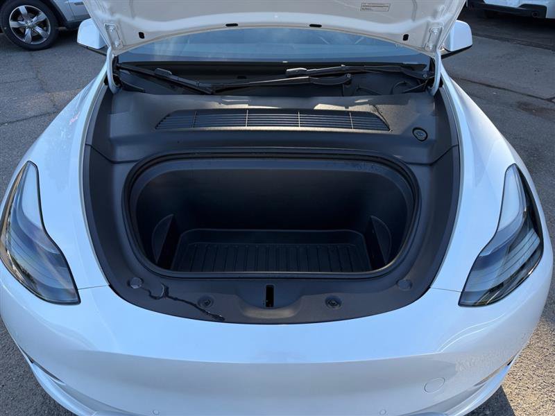 Used 2022 Tesla Model Y Performance AWD/4WD image 19