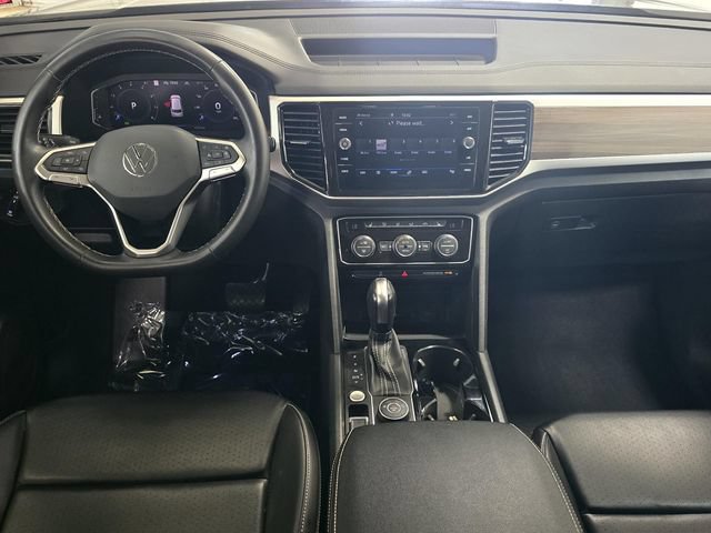 Used 2022 Volkswagen Atlas SEL AWD/4WD image 18