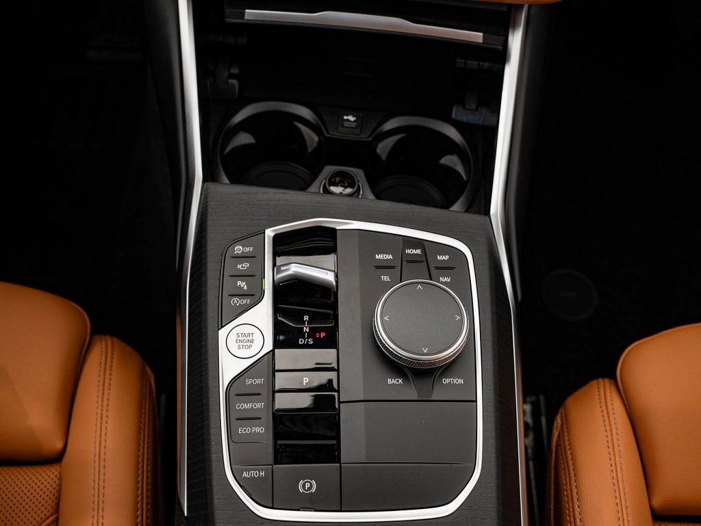 New 2026 BMW 330i xDrive Sedan w/ Premium Package image 38