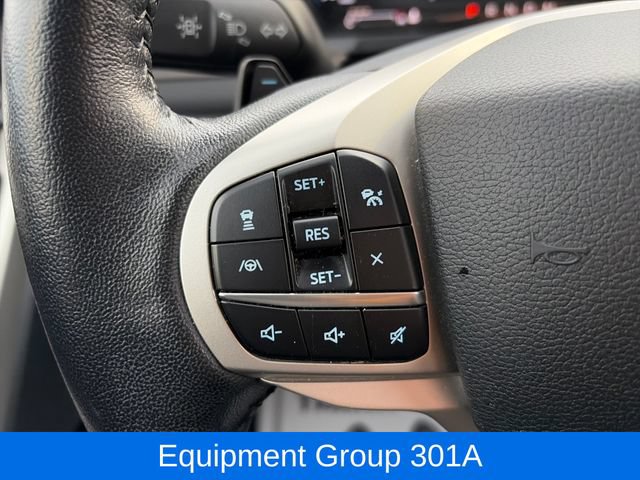Used 2021 Ford Explorer Limited w/ Equipment Group 301A AWD/4WD image 15