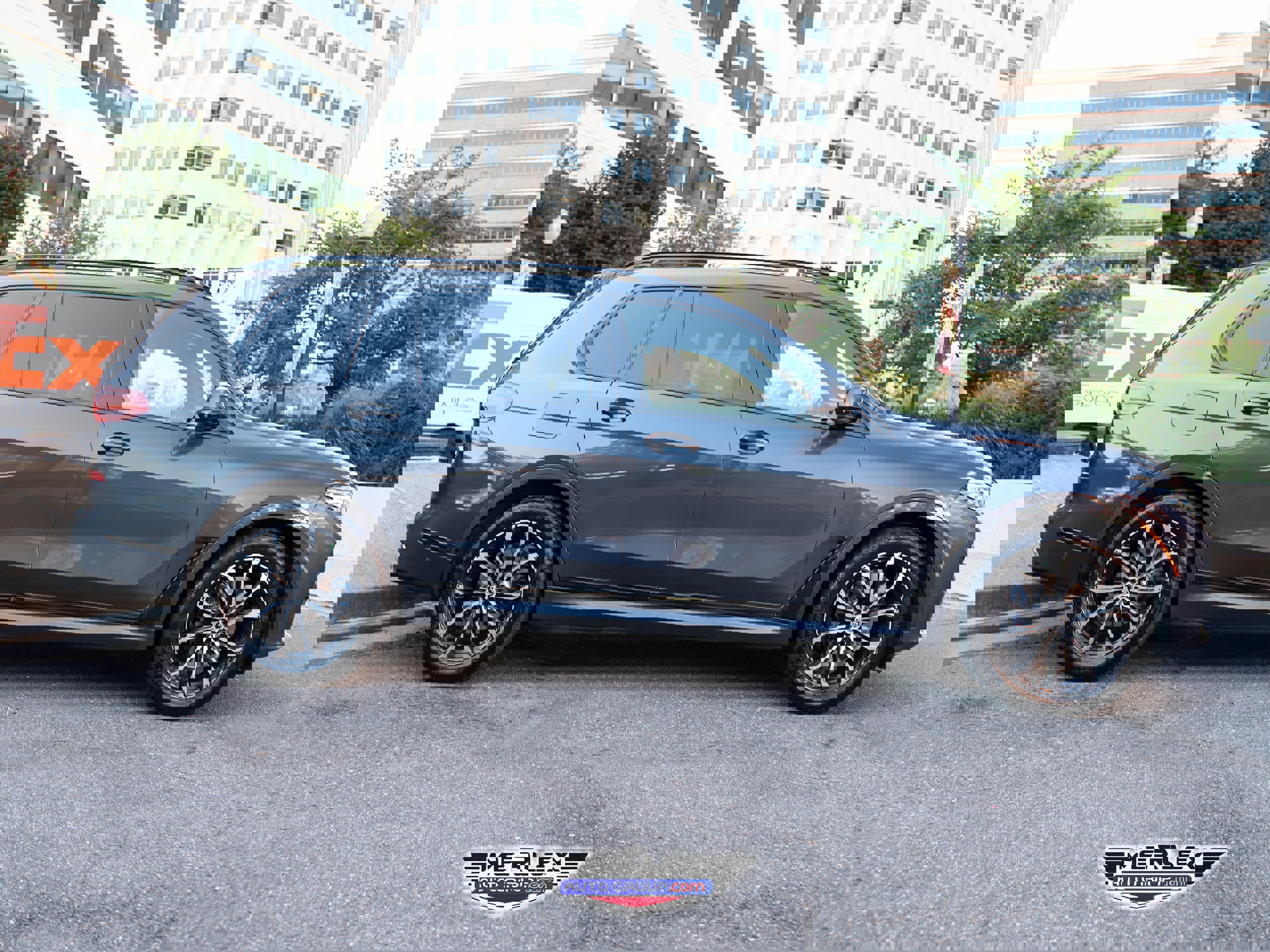 Used 2019 BMW X7 xDrive50i w/ Dynamic Handling Package image 8