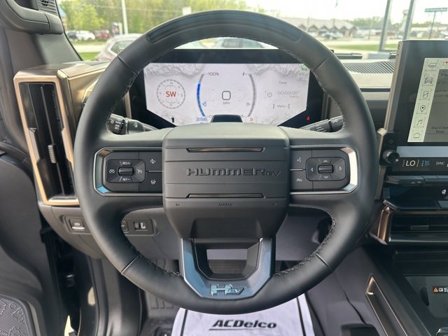 New 2025 GMC Hummer EV 2X w/ LPO, Dark Essentials Package image 22