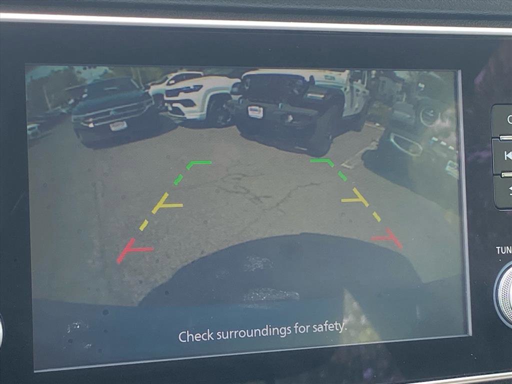 Used 2023 Nissan Leaf S image 15