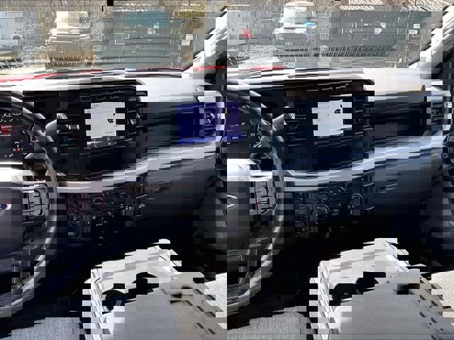 Used 2024 Ford F250 XL w/ XL Off-Road Package AWD/4WD image 6