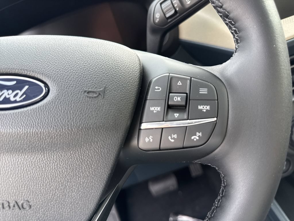 New 2026 Ford Maverick Lariat AWD/4WD image 18