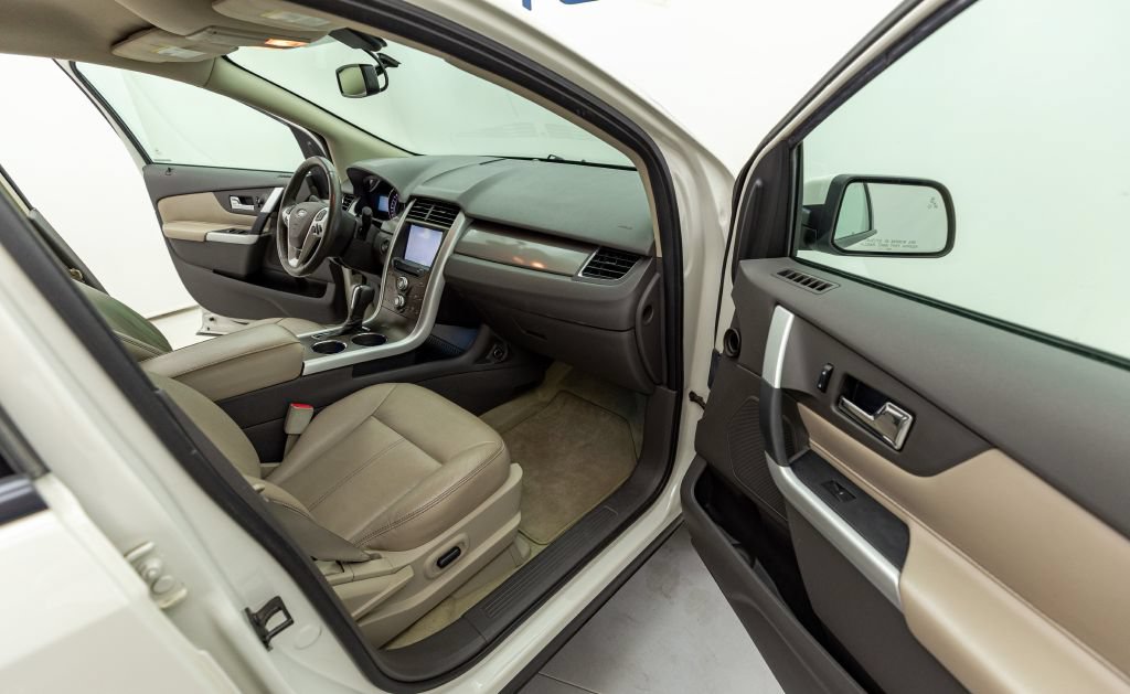 Used 2011 Ford Edge SEL w/ 202A Rapid Spec Order Code AWD/4WD image 36