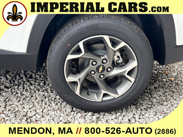 New 2026 Chevrolet Trax LT FWD image 8