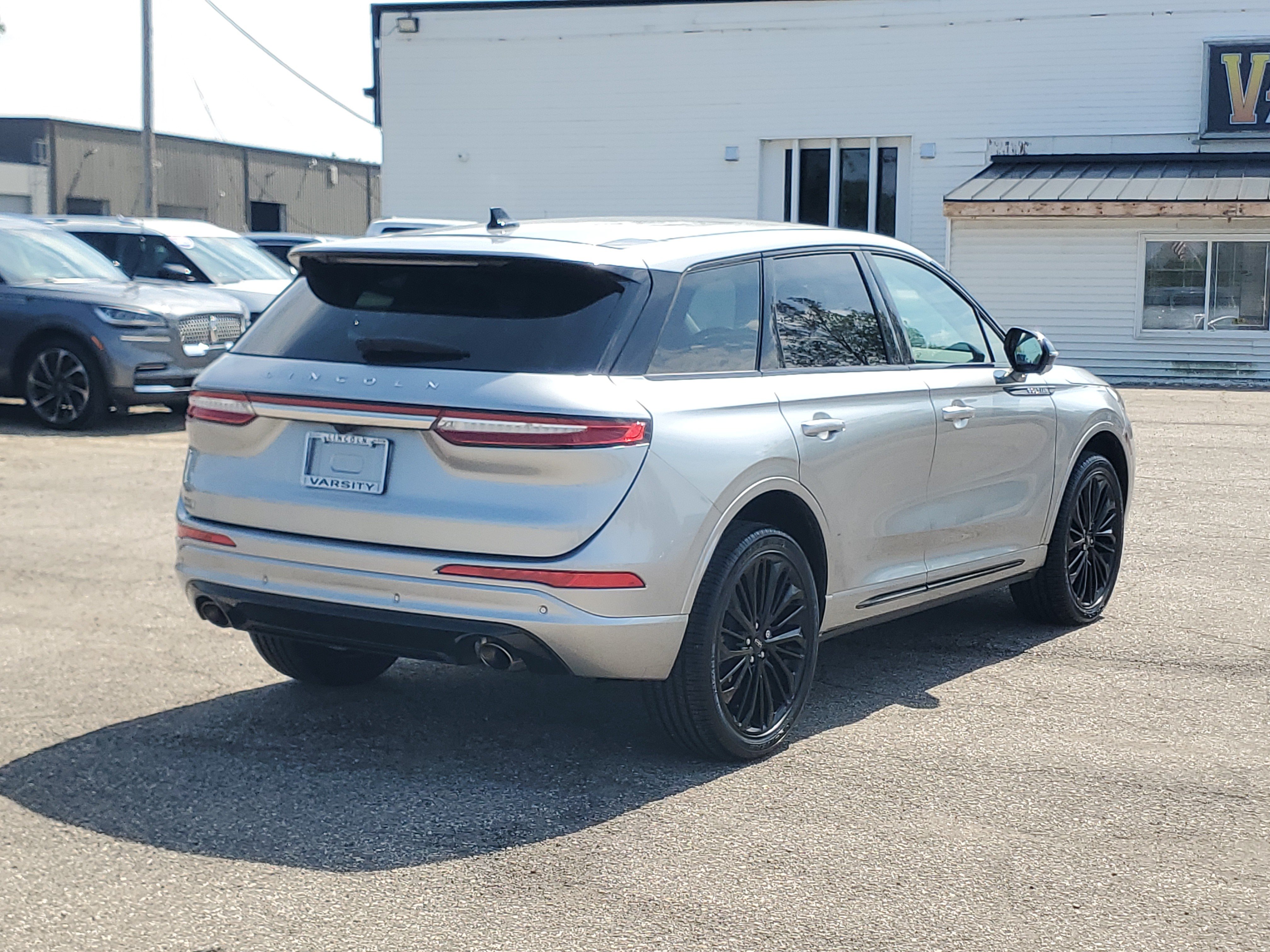Certified 2024 Lincoln Corsair AWD w/ Equipment Group 101A image 6