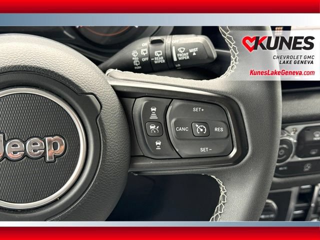 Used 2025 Jeep Wrangler Unlimited Sport AWD/4WD image 34