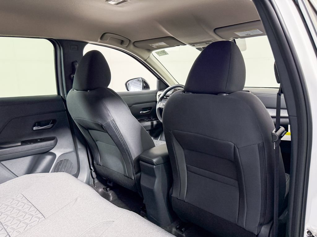 Certified 2026 Nissan Kicks SV w/ Cold Weather Package image 39