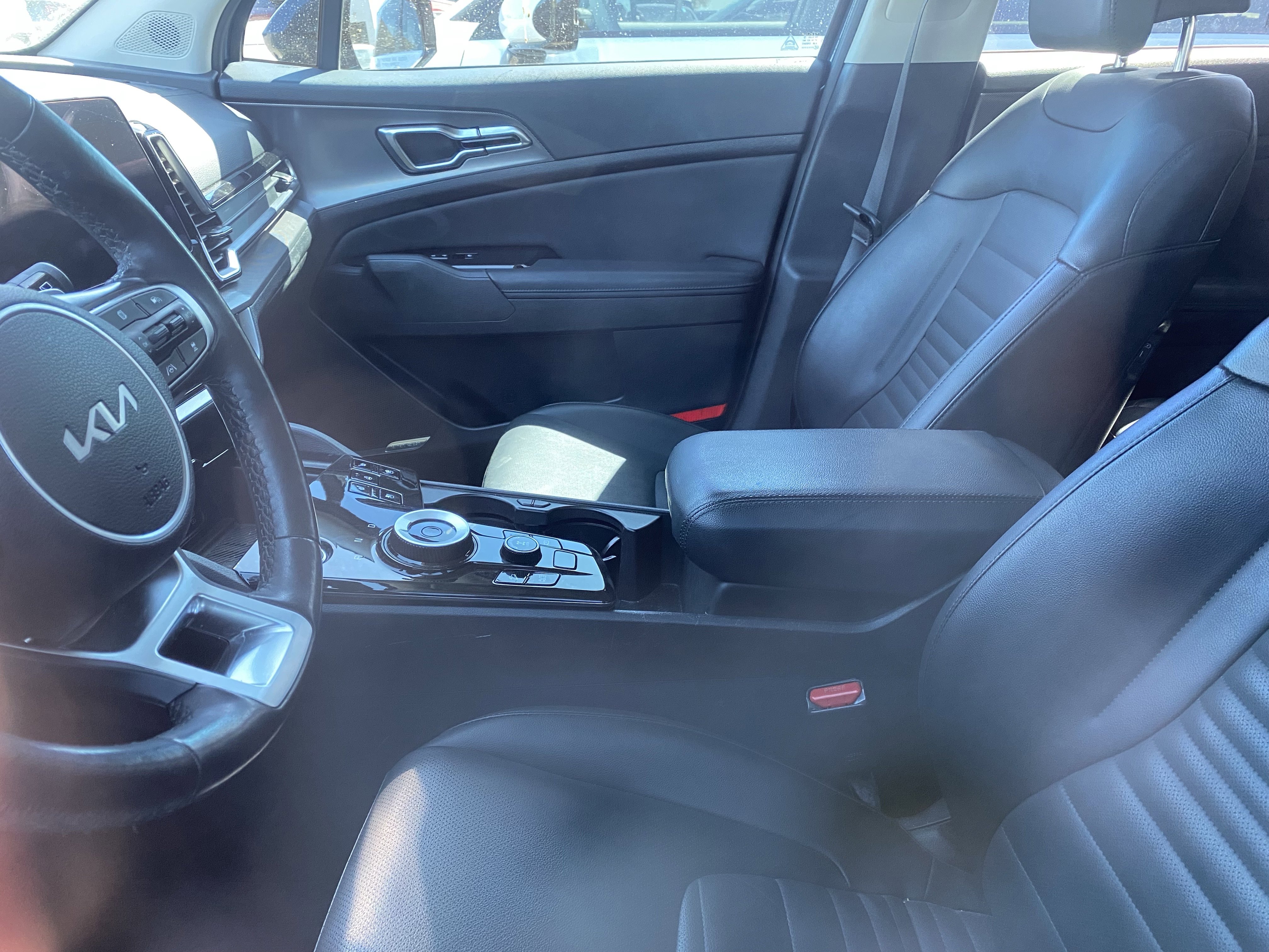 Used 2023 Kia Sportage SX Prestige image 9