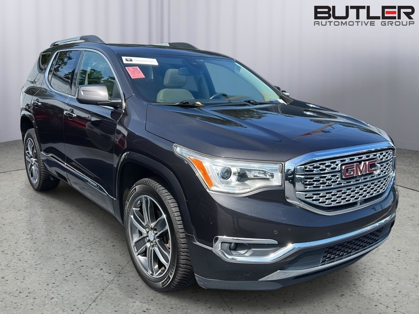 Used 2019 GMC Acadia Denali w/ Technology Package FWD image 6