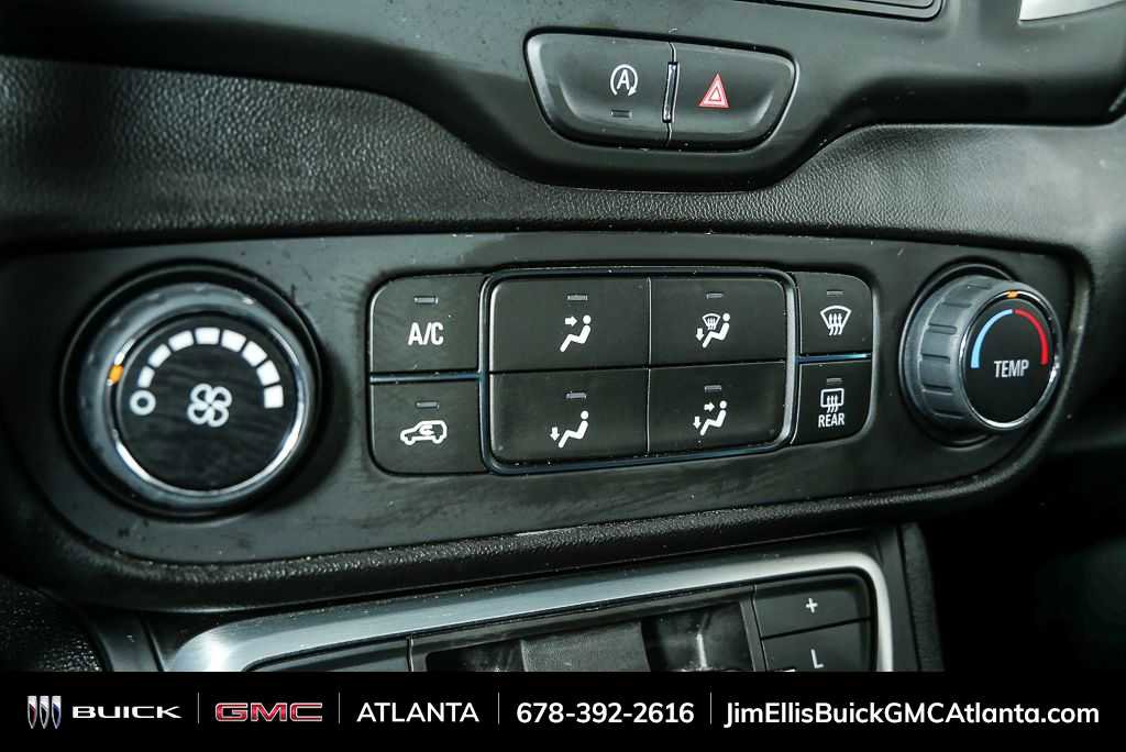 Used 2024 GMC Terrain SLE image 14