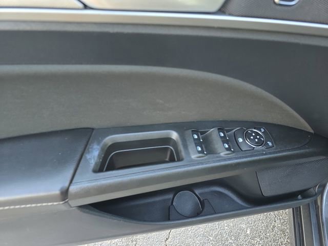 Used 2020 Ford Fusion SE image 14