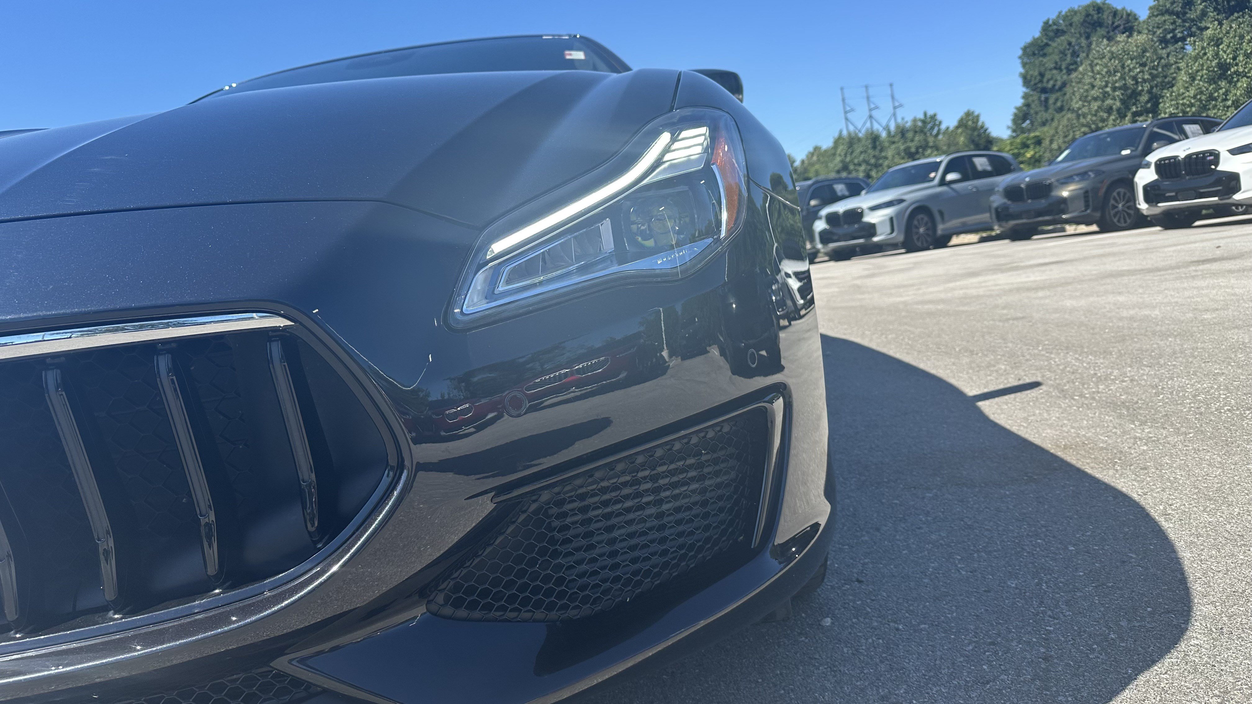 Used 2022 Maserati Quattroporte Modena Q4 AWD/4WD image 6