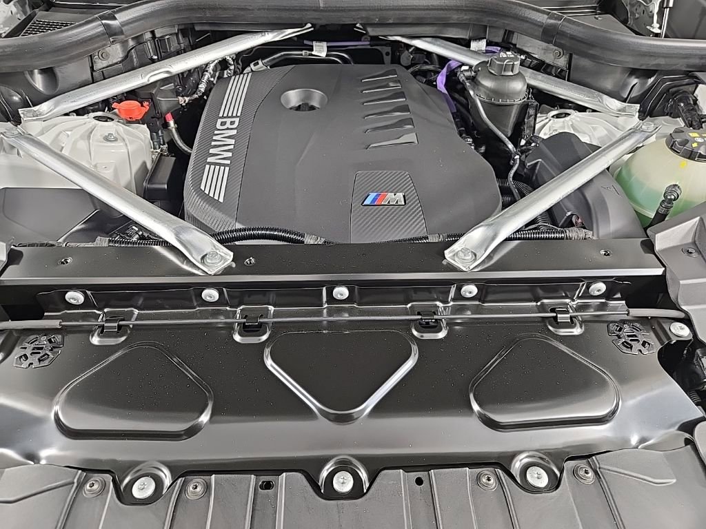 New 2026 BMW X6 xDrive40i w/ Climate Comfort Package image 12