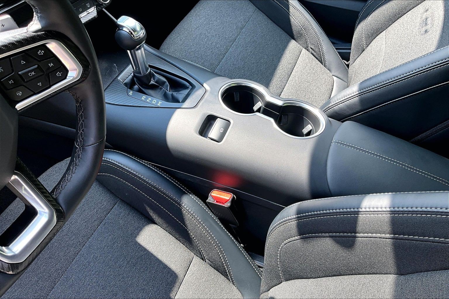 Used 2025 Ford Mustang GT RWD image 13