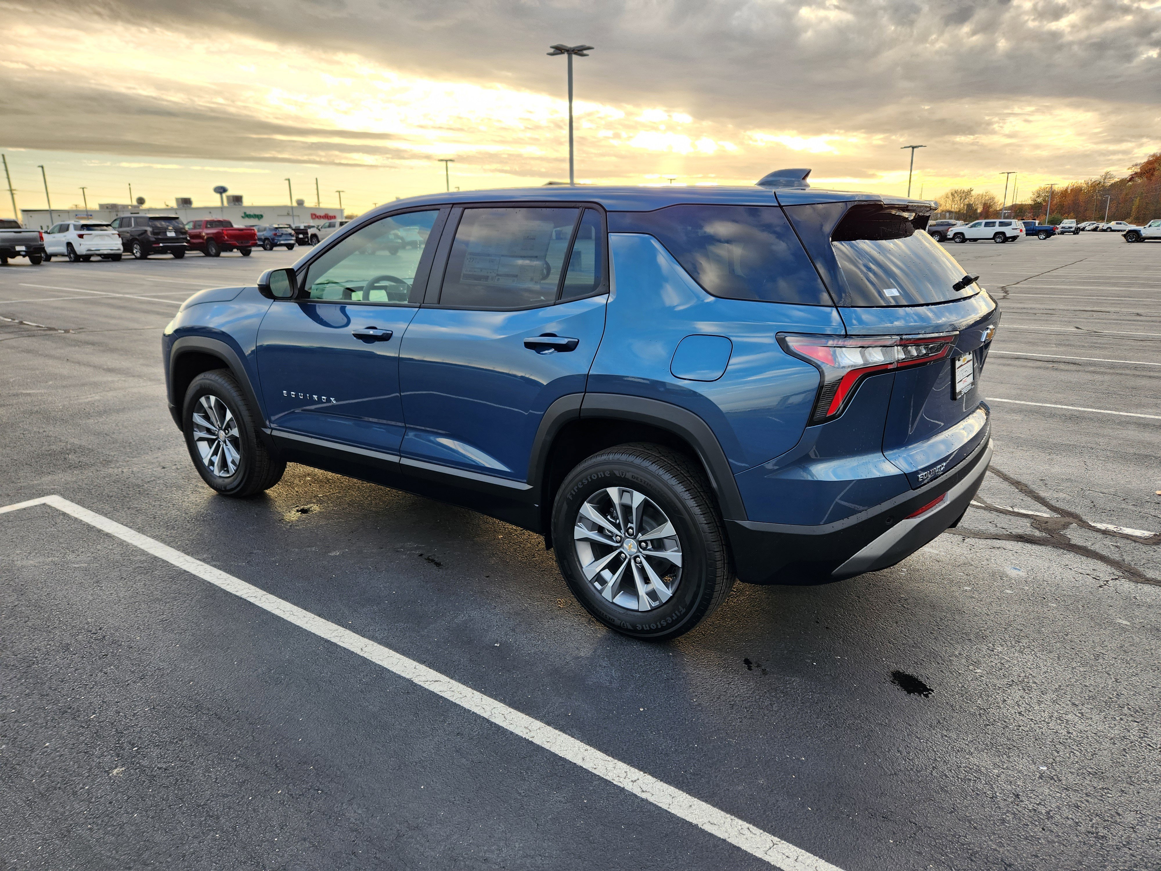 New 2026 Chevrolet Equinox LT image 3