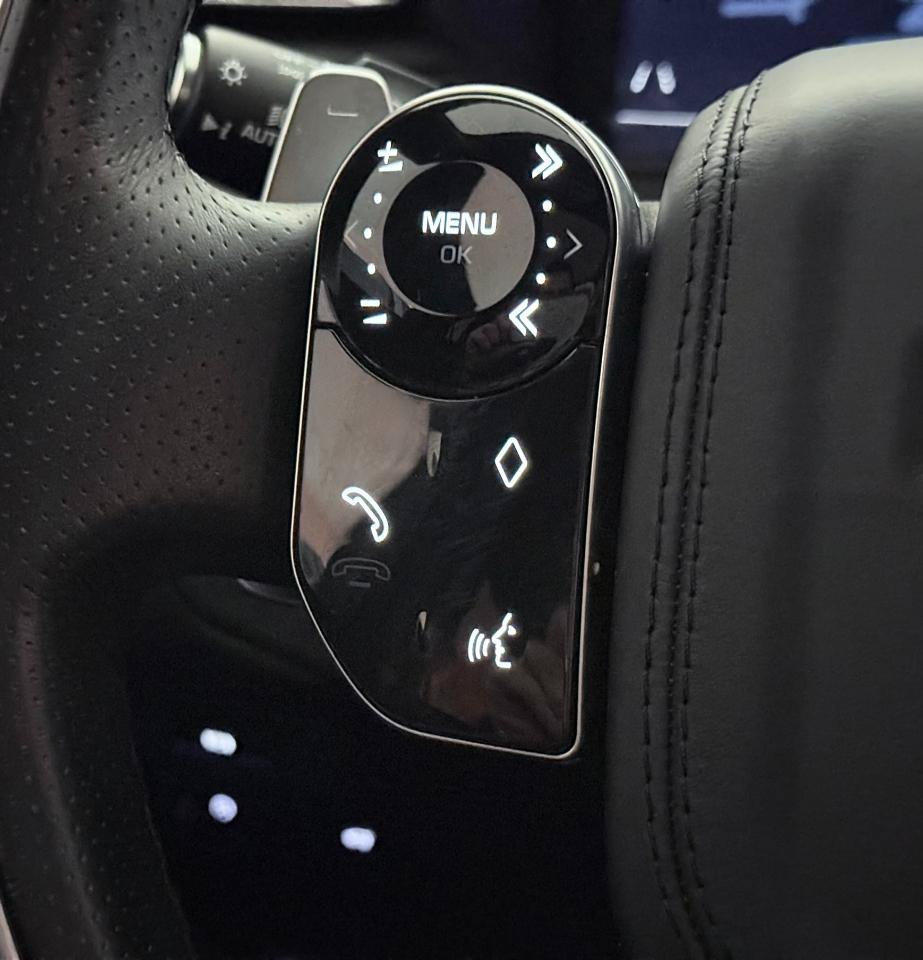 Used 2019 Land Rover Range Rover Velar R-Dynamic HSE AWD/4WD image 40