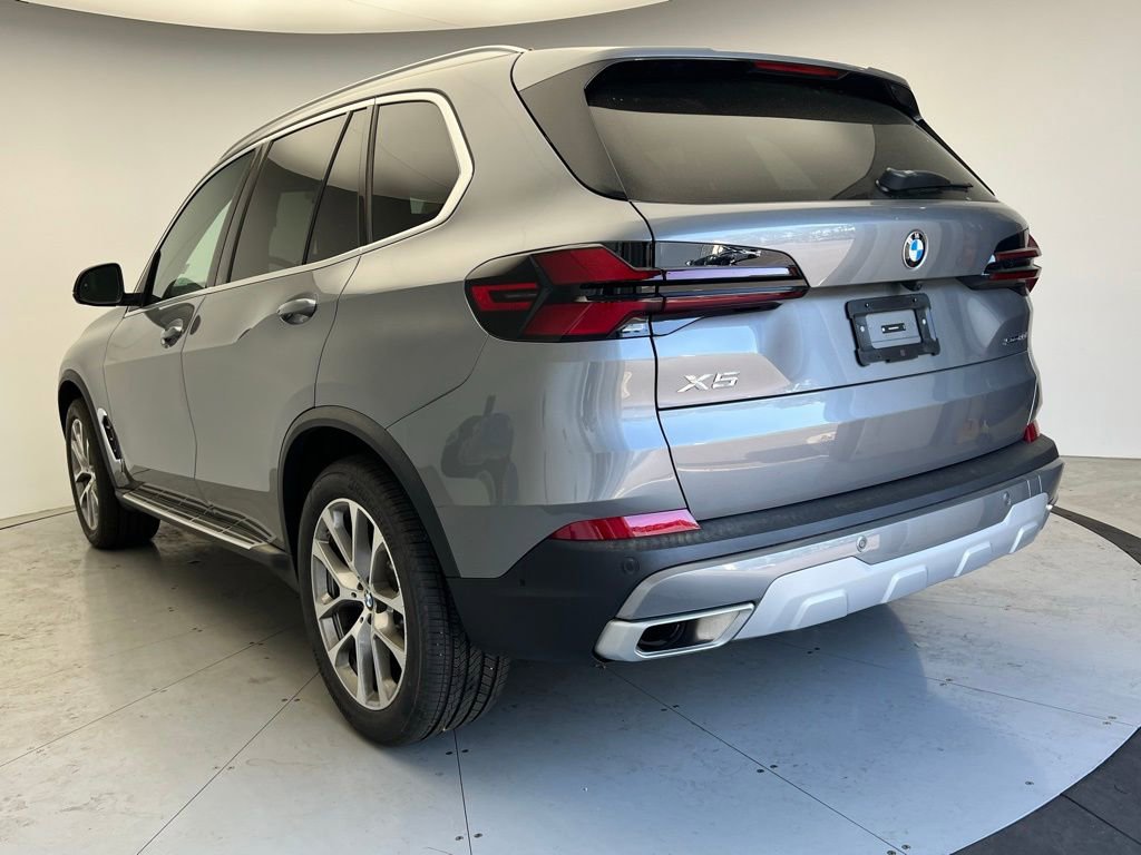 Certified 2026 BMW X5 sDrive40i RWD image 4