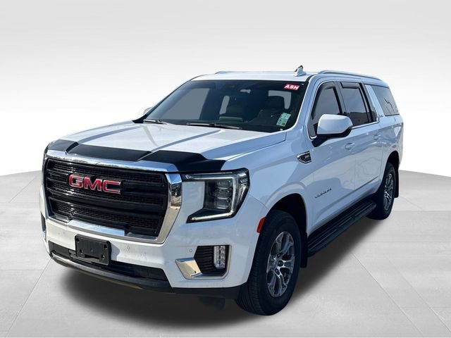 Used 2023 GMC Yukon XL SLE image 3