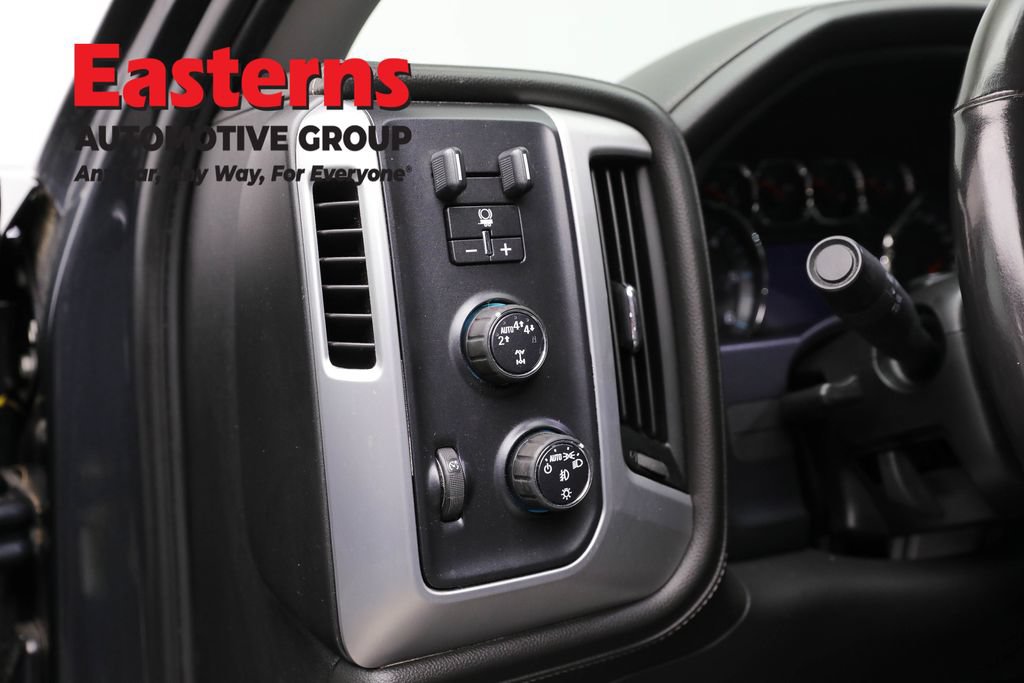 Used 2018 GMC Sierra 1500 SLE w/ SLE Value Package AWD/4WD image 21