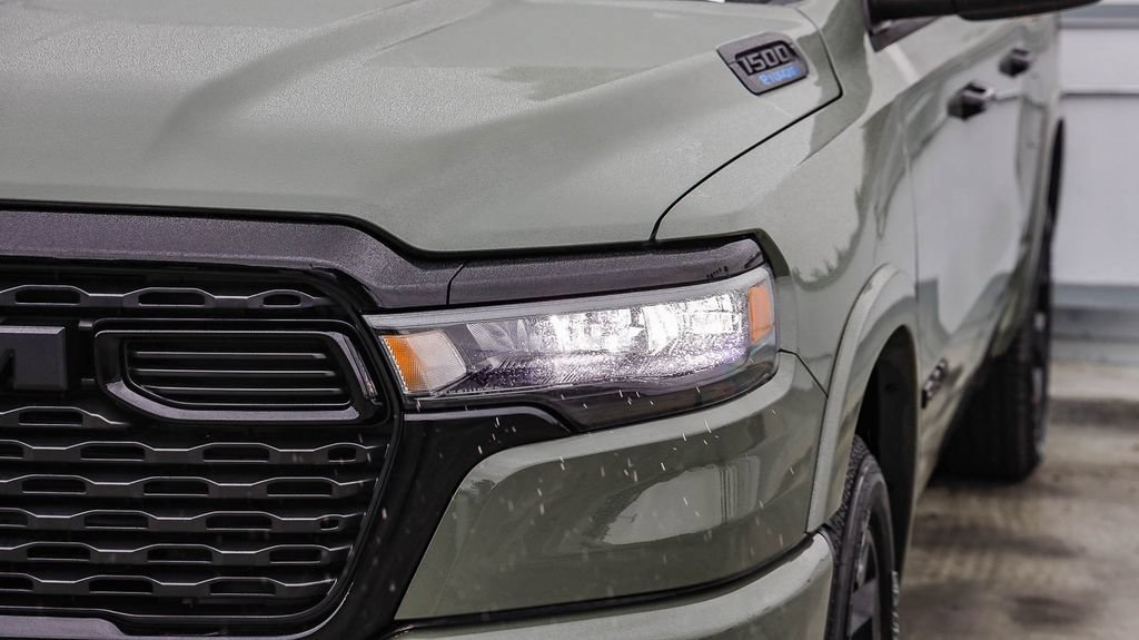 New 2026 RAM 1500 Big Horn w/ Night Edition AWD/4WD image 5