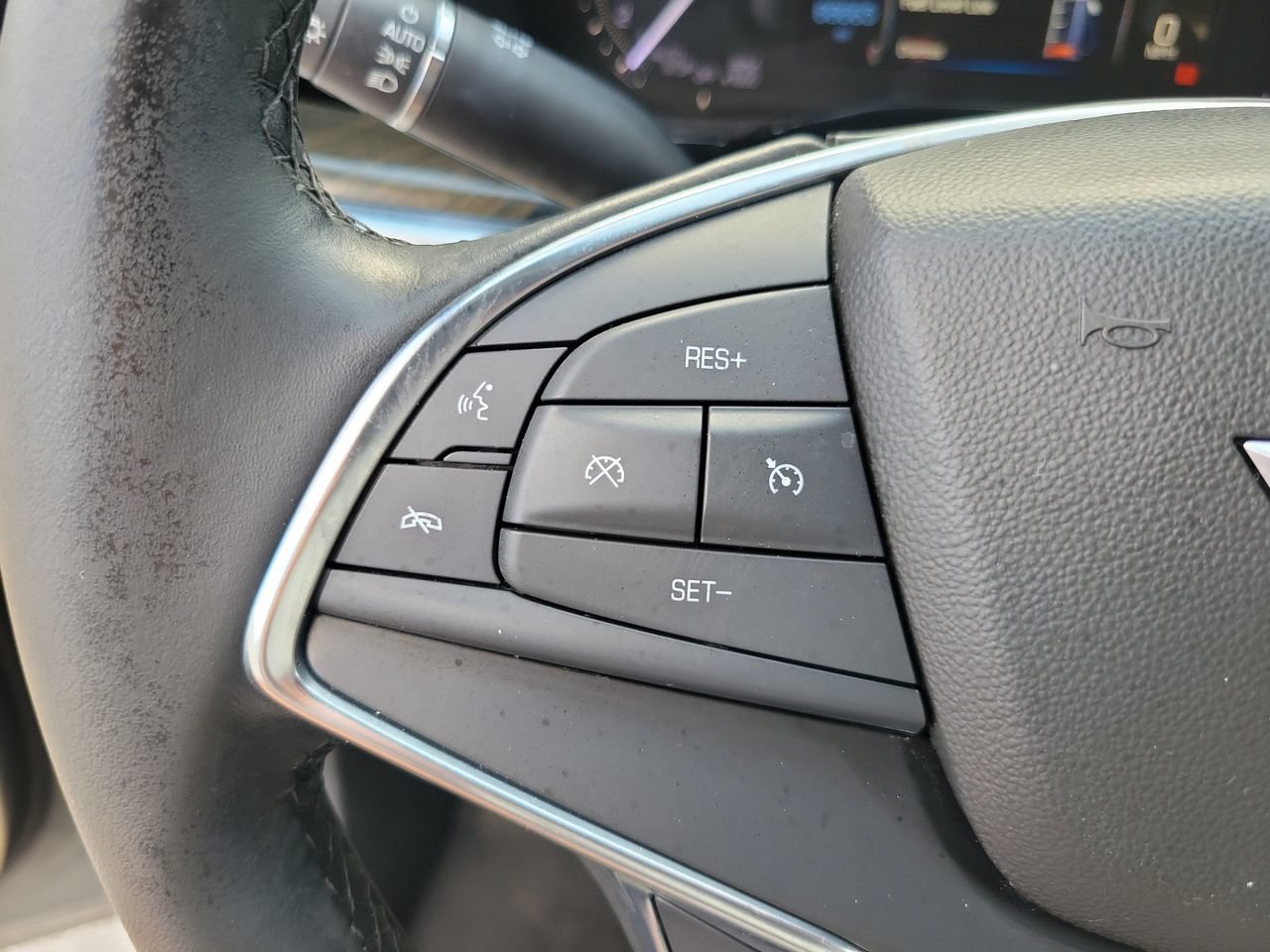 Used 2019 Cadillac XT5 FWD image 20