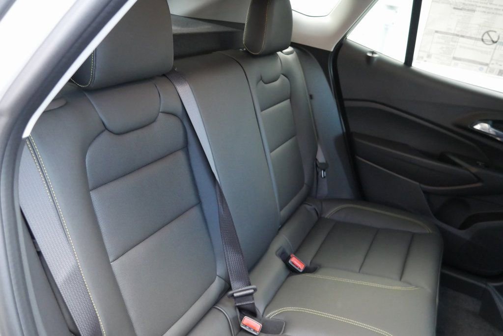 New 2026 Chevrolet Trax ACTIV w/ Sunroof Package image 26