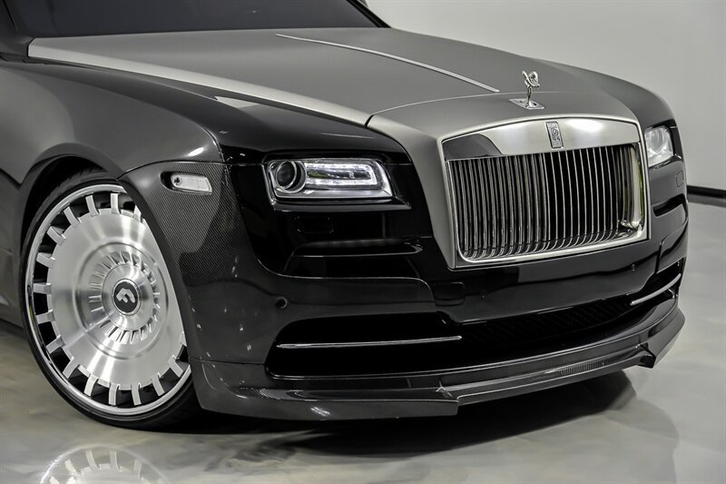 Used 2016 Rolls-Royce Wraith RWD image 3