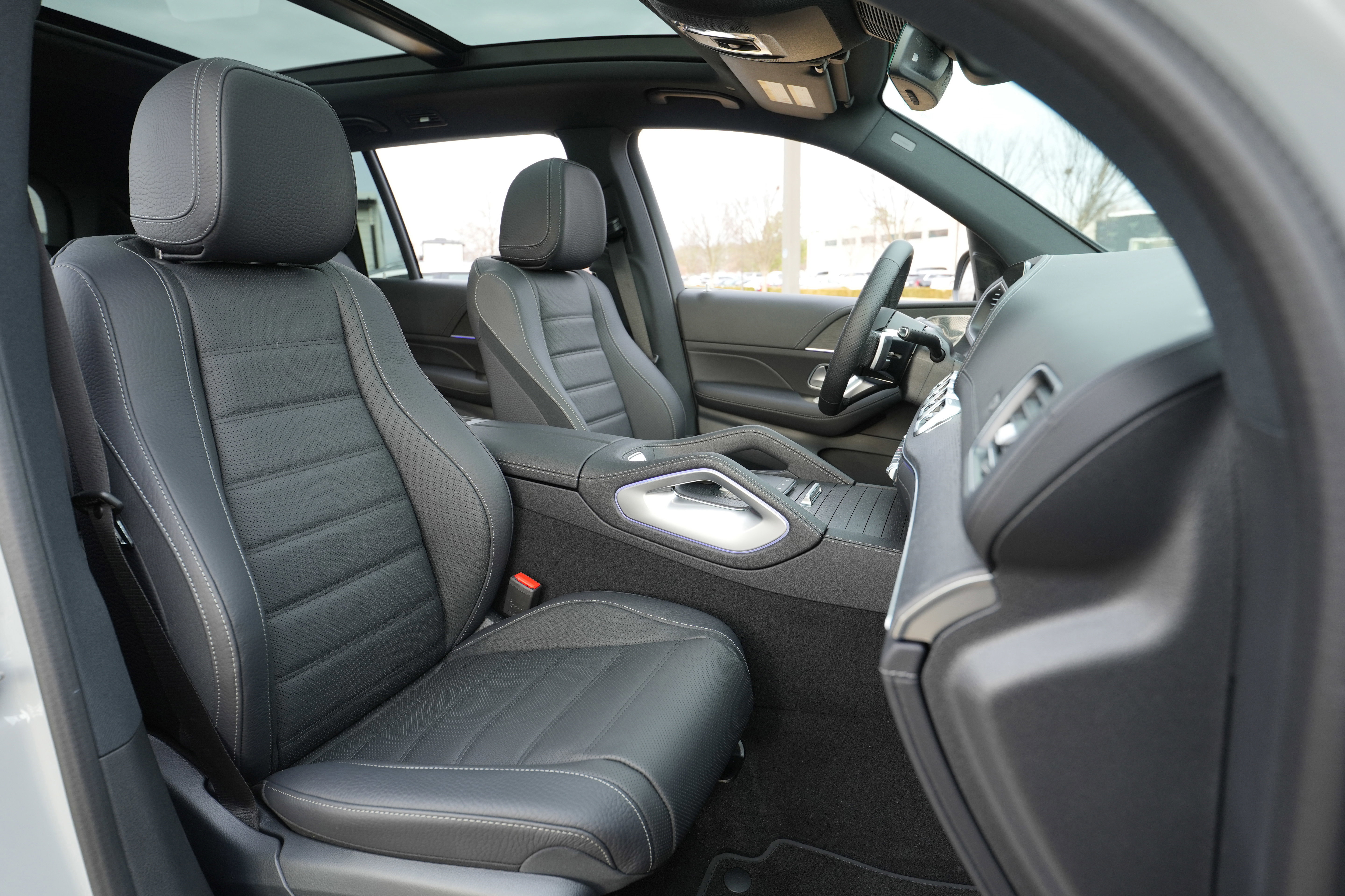 New 2026 Mercedes-Benz GLS 450 4MATIC image 42