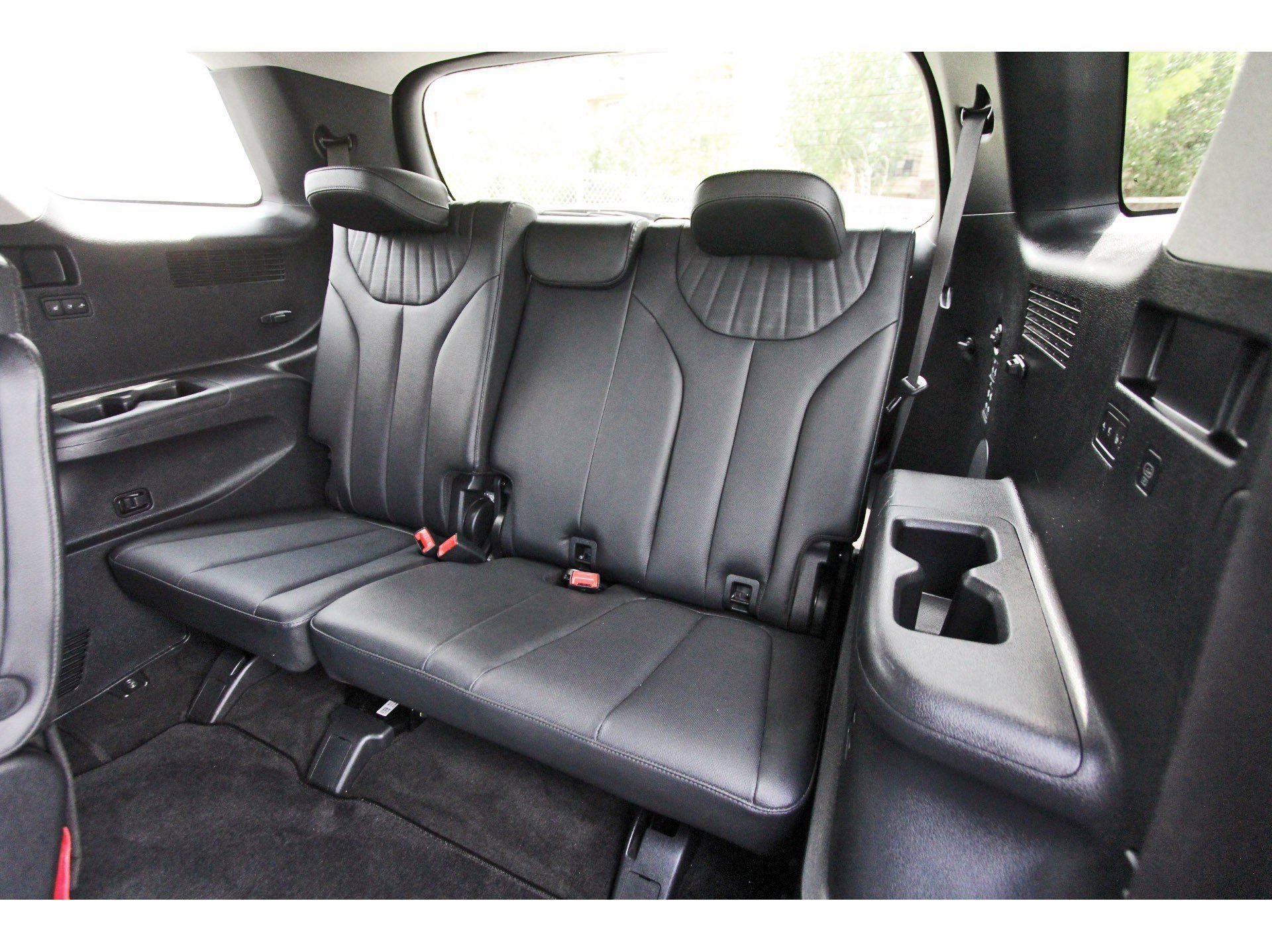 Used 2023 Hyundai Palisade Limited FWD image 15