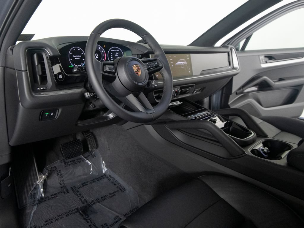 New 2026 Porsche Cayenne AWD/4WD image 4