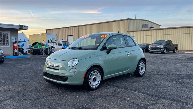Used 2015 FIAT 500 Pop image 2
