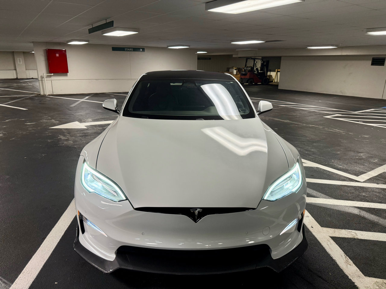 Used 2021 Tesla Model S Plaid image 4