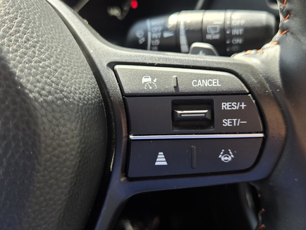 Certified 2025 Honda CR-V Sport-L image 27