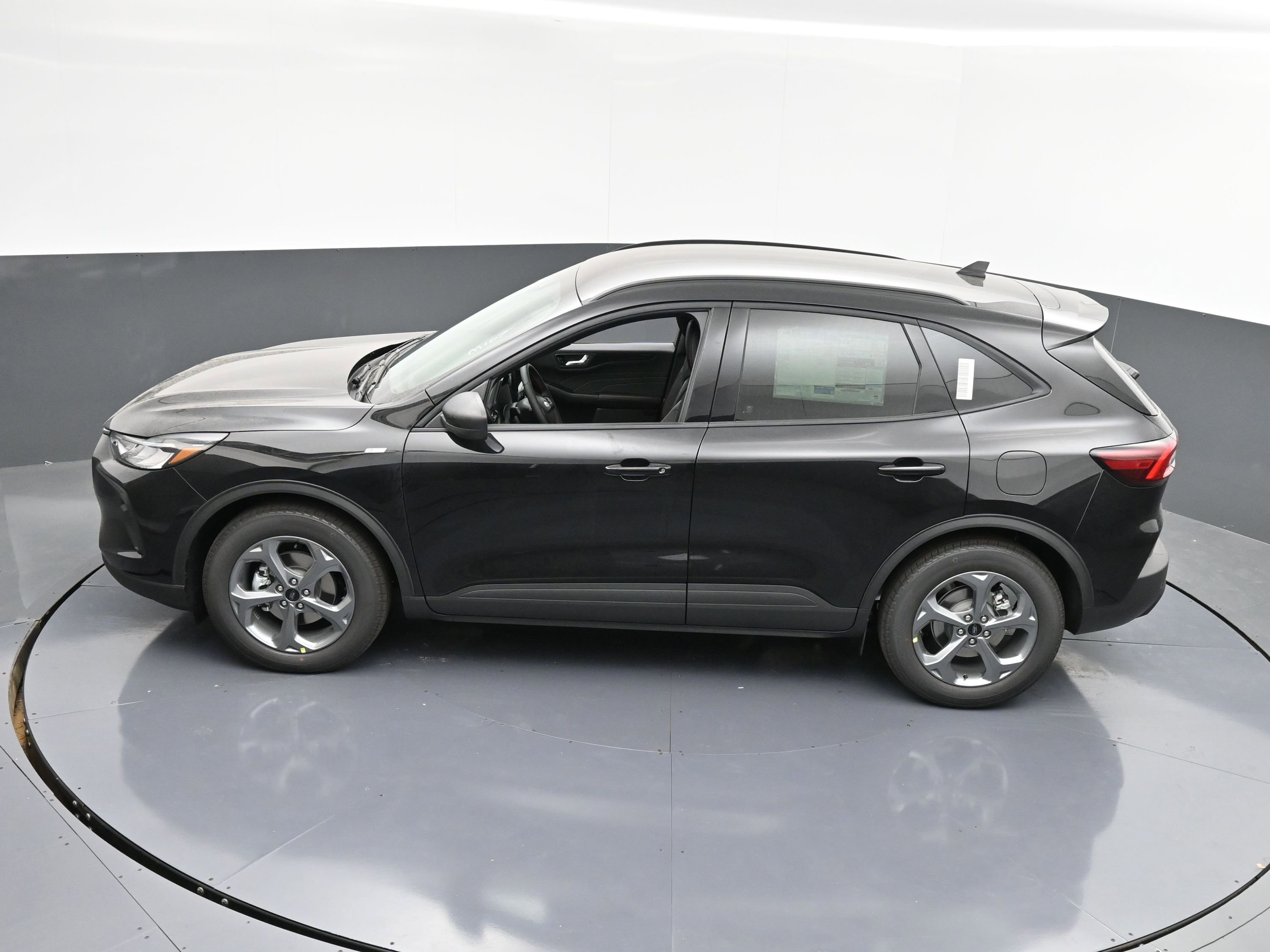 Used 2025 Ford Escape ST-Line w/ Tech Pack #1 image 21