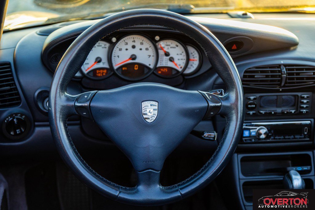 Used 2000 Porsche 911 Carrera RWD image 15