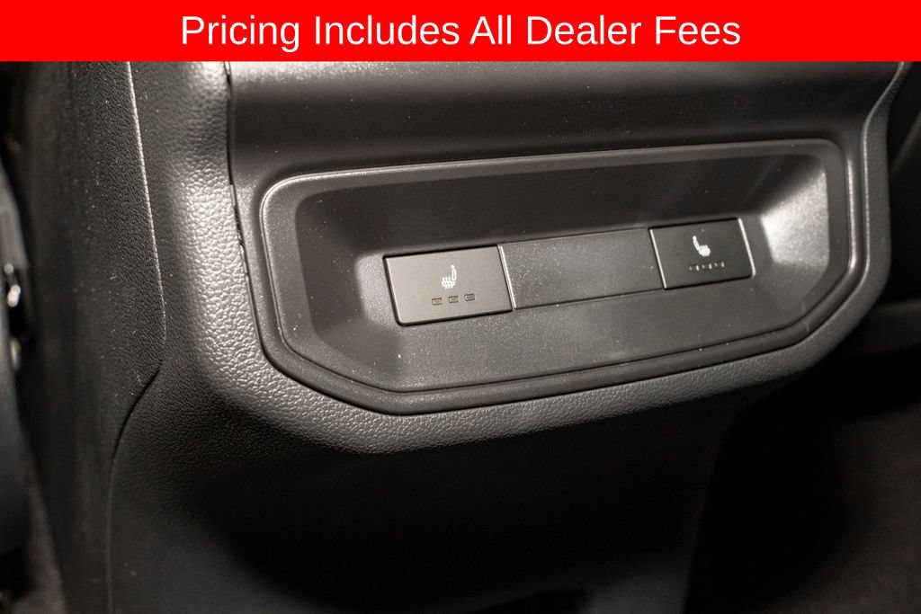 Used 2025 Volkswagen Atlas Cross Sport SEL R-Line AWD/4WD image 9