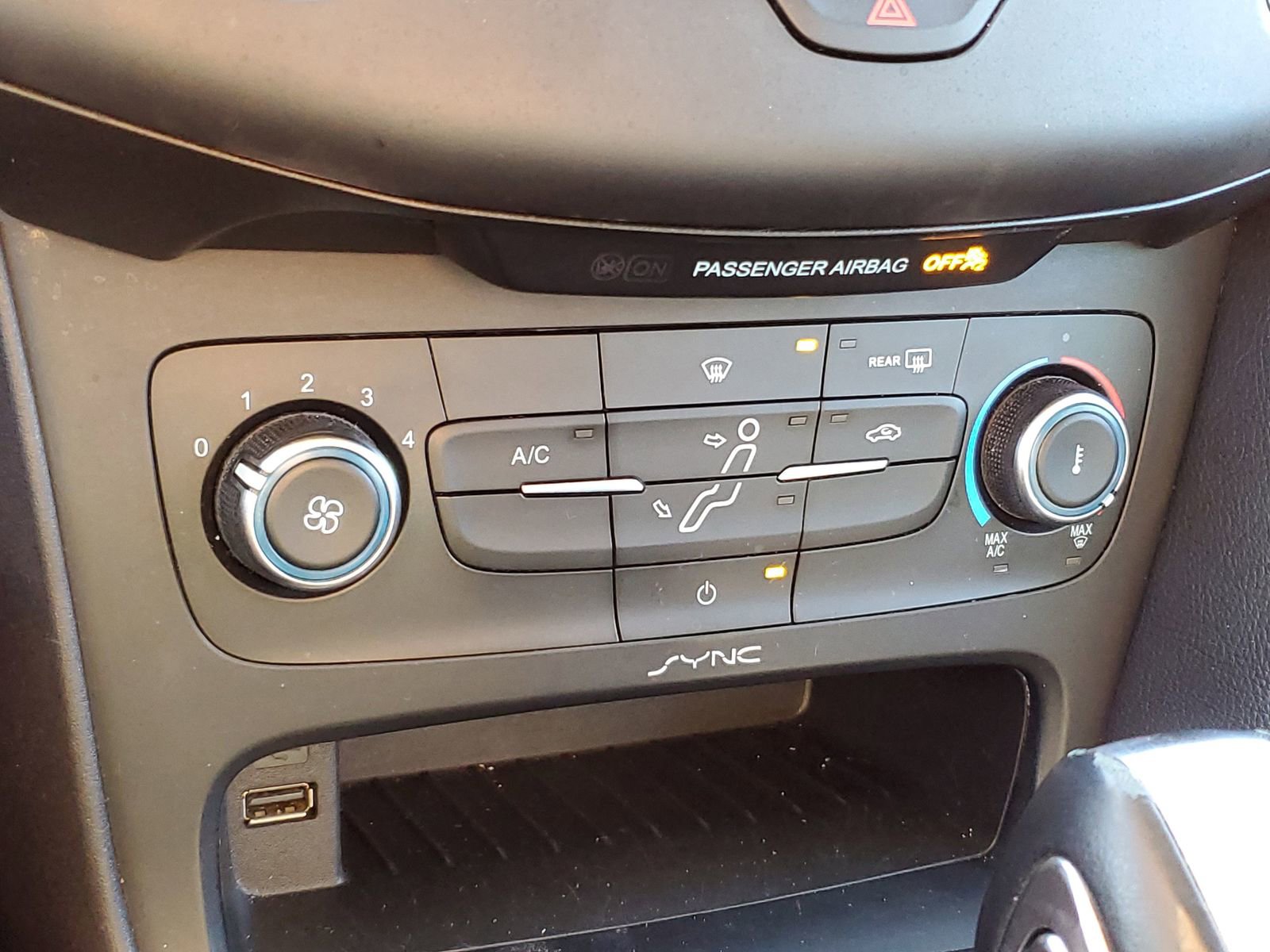 Used 2016 Ford Focus SE image 31