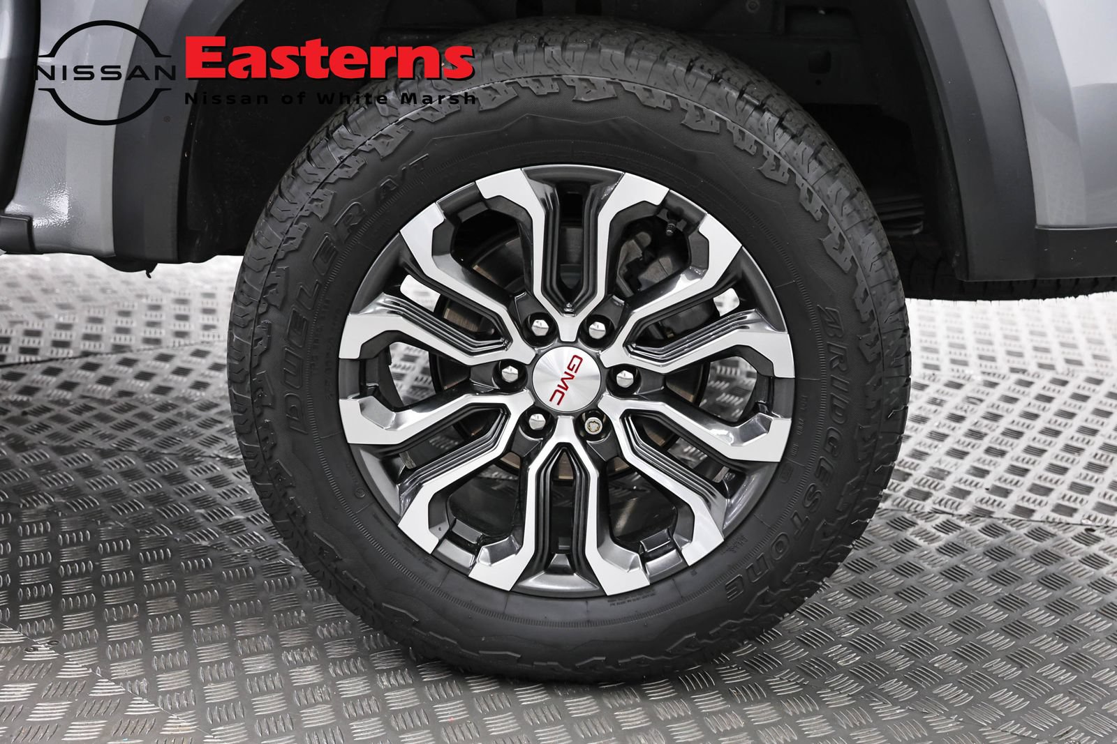 Used 2024 GMC Canyon Denali AWD/4WD image 33