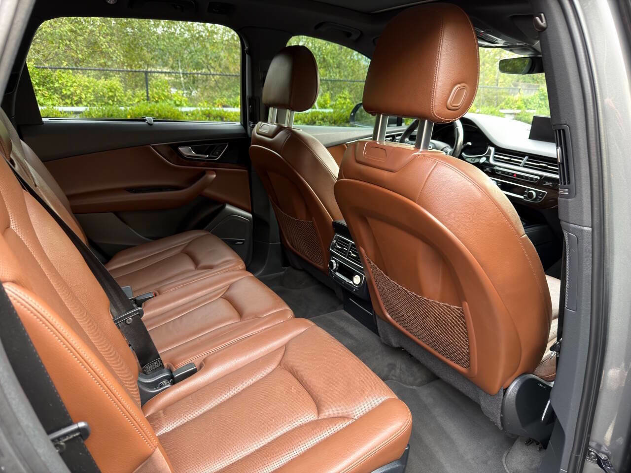 Used 2017 Audi Q7 3.0T Prestige w/ Prestige Package image 28