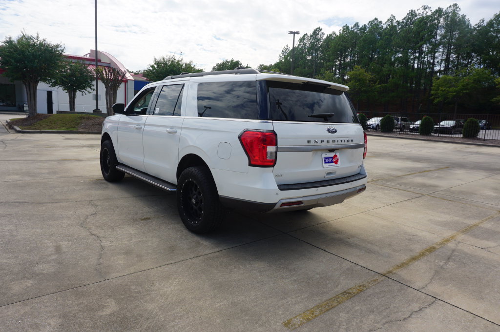 Used 2022 Ford Expedition Max XLT RWD image 24